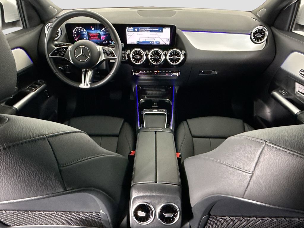 Used 2025 Mercedes-Benz GLA 250 image 13