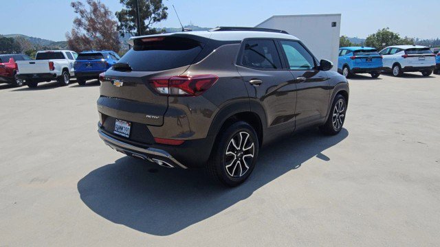Used 2021 Chevrolet TrailBlazer ACTIV w/ Sun and Liftgate Package FWD image 8