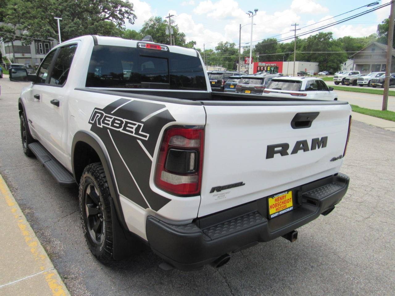 Used 2021 RAM 1500 Rebel w/ Level 1 Equipment Group AWD/4WD image 11