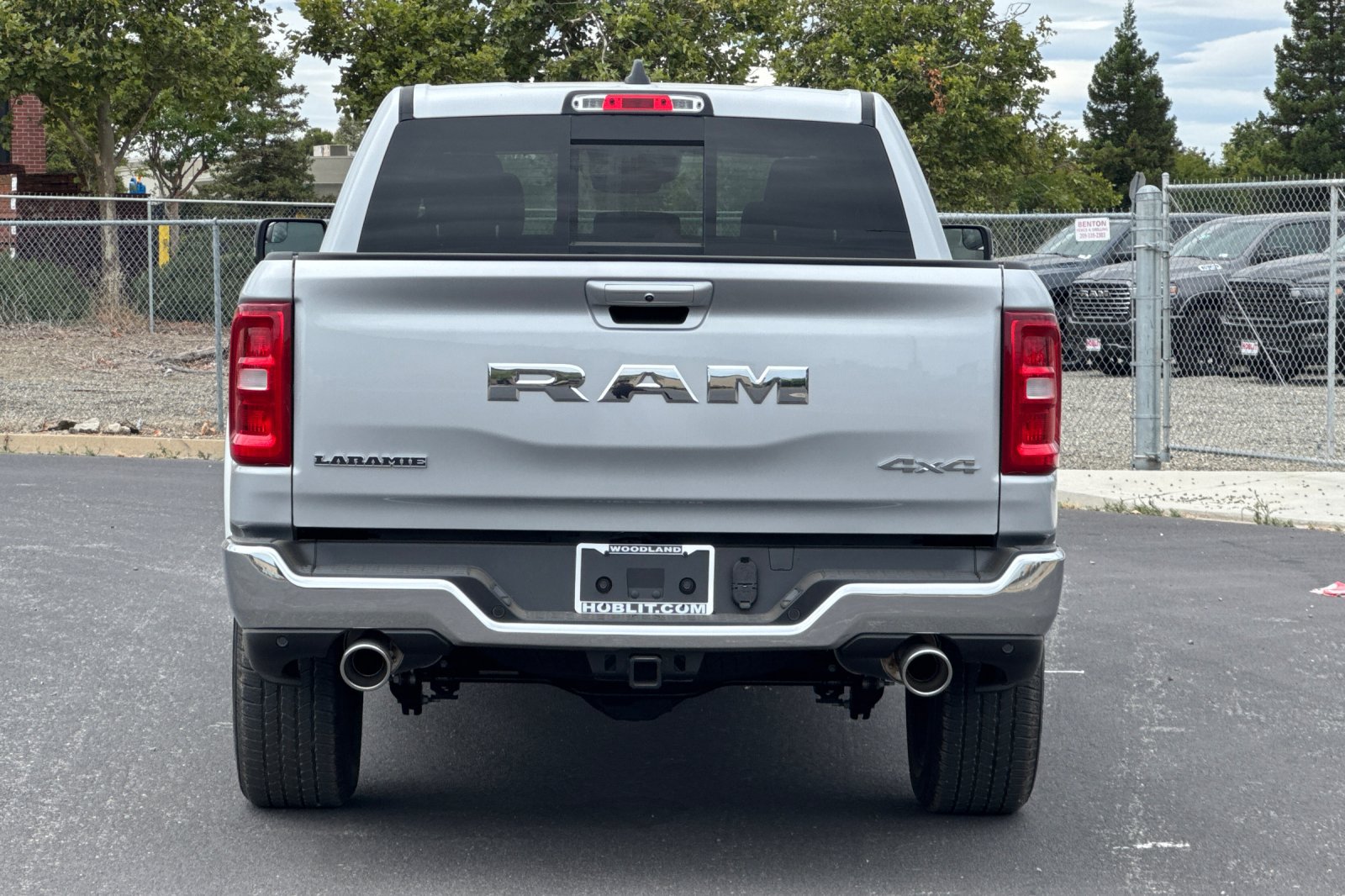New 2026 RAM 1500 Laramie AWD/4WD image 4