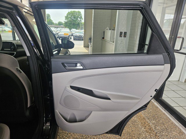 Used 2021 Hyundai Tucson SE w/ Cargo Package AWD/4WD image 15