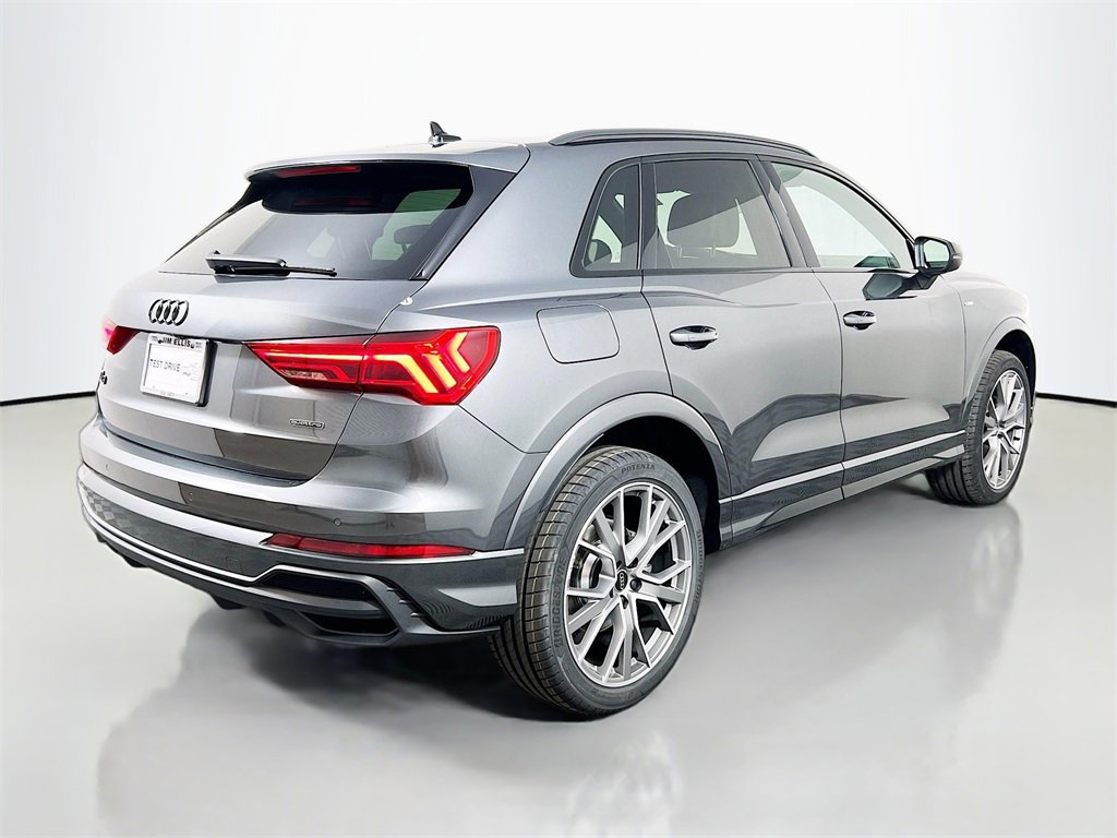 New 2025 Audi Q3 2.0T Premium Plus image 7