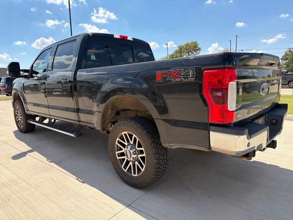 Used 2017 Ford F250 Lariat w/ Lariat Ultimate Package AWD/4WD image 3