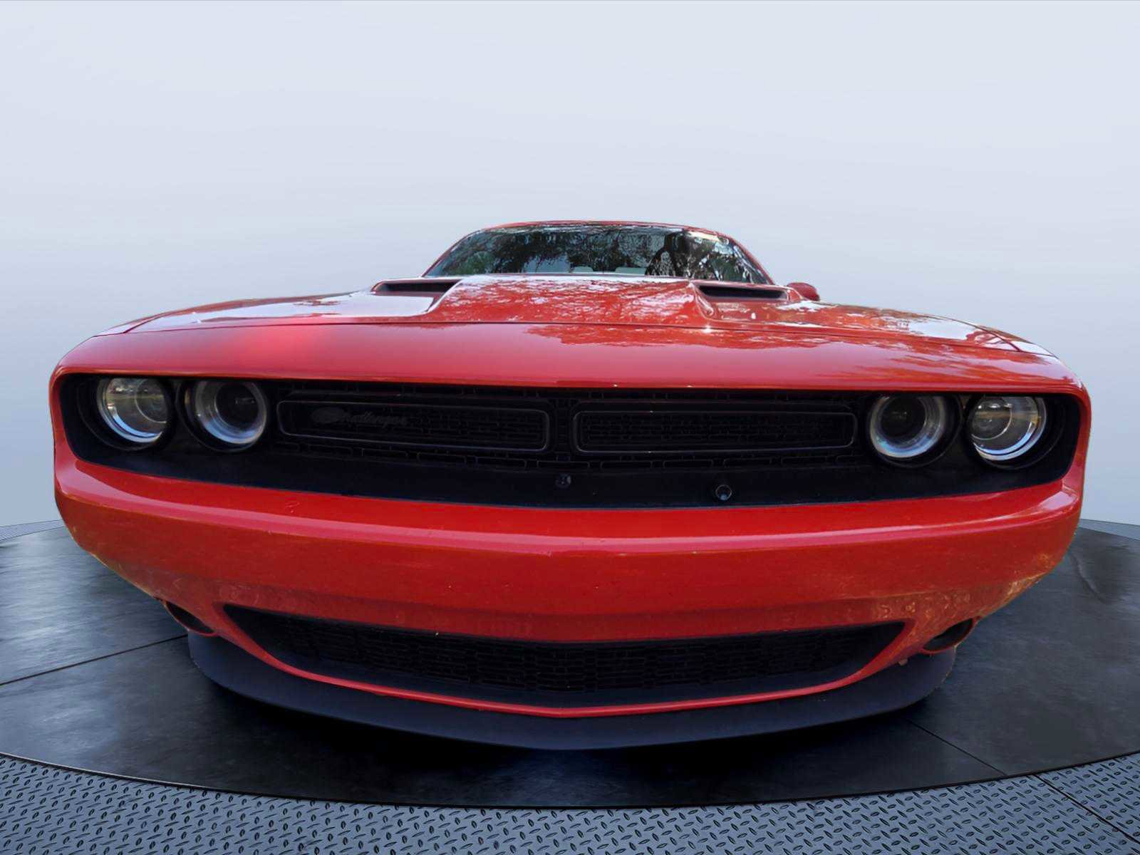Used 2023 Dodge Challenger SXT w/ Blacktop Package RWD image 2