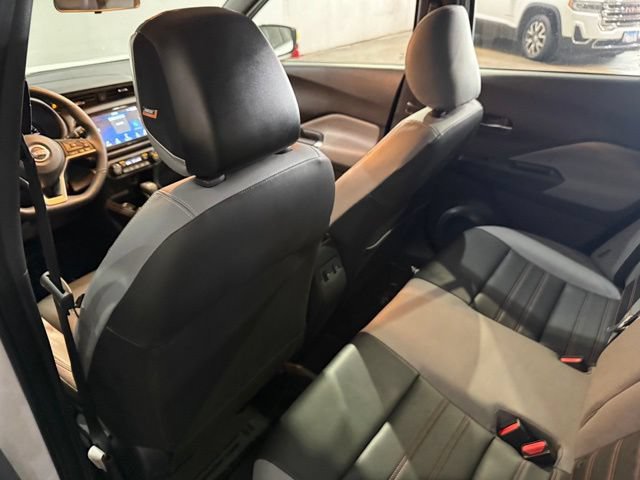 Used 2023 Nissan Kicks SR w/ SR Premium Package FWD image 30