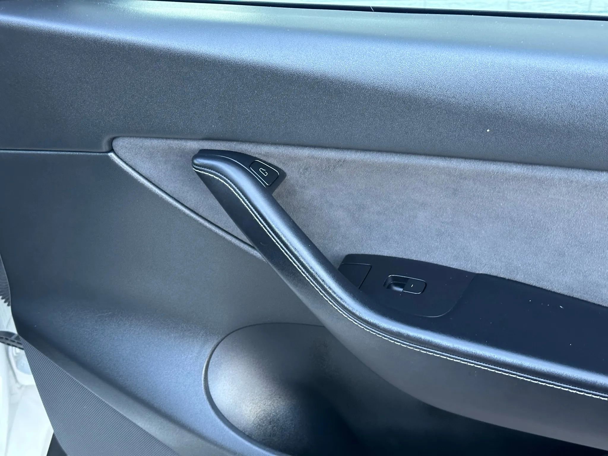 Used 2021 Tesla Model Y Performance image 19