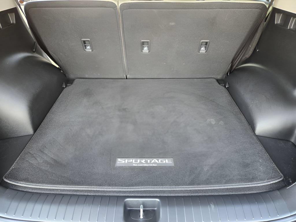 Used 2021 Kia Sportage EX FWD image 31