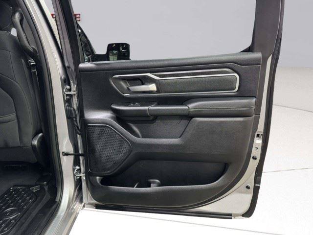 Used 2019 RAM 1500 Big Horn AWD/4WD image 35