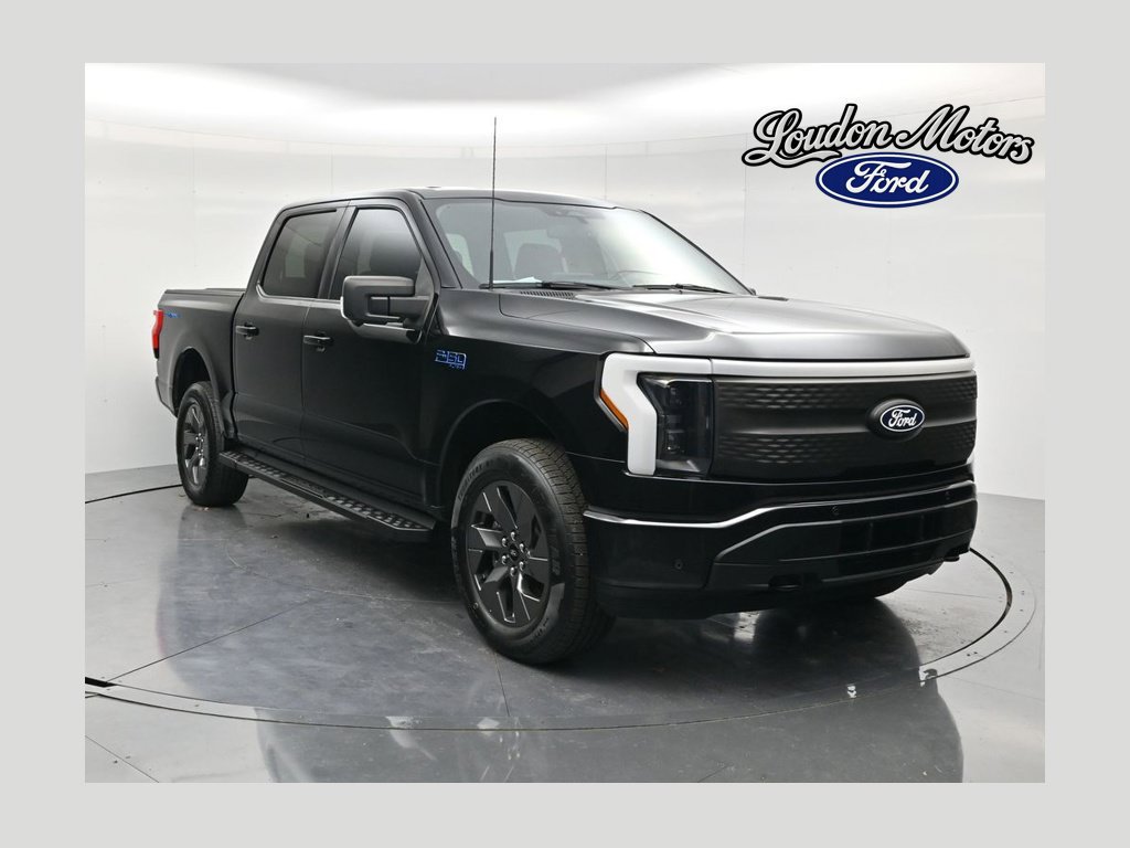 Used 2024 Ford F150 Lightning Flash AWD/4WD image 1