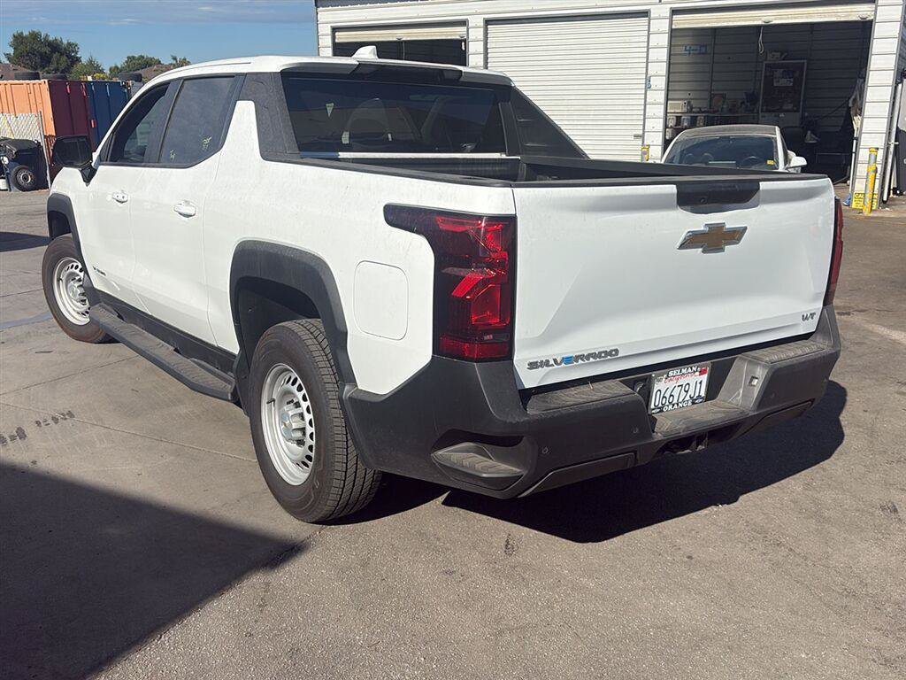 Used 2025 Chevrolet Silverado EV W/T w/ WT Plus Package AWD/4WD image 3