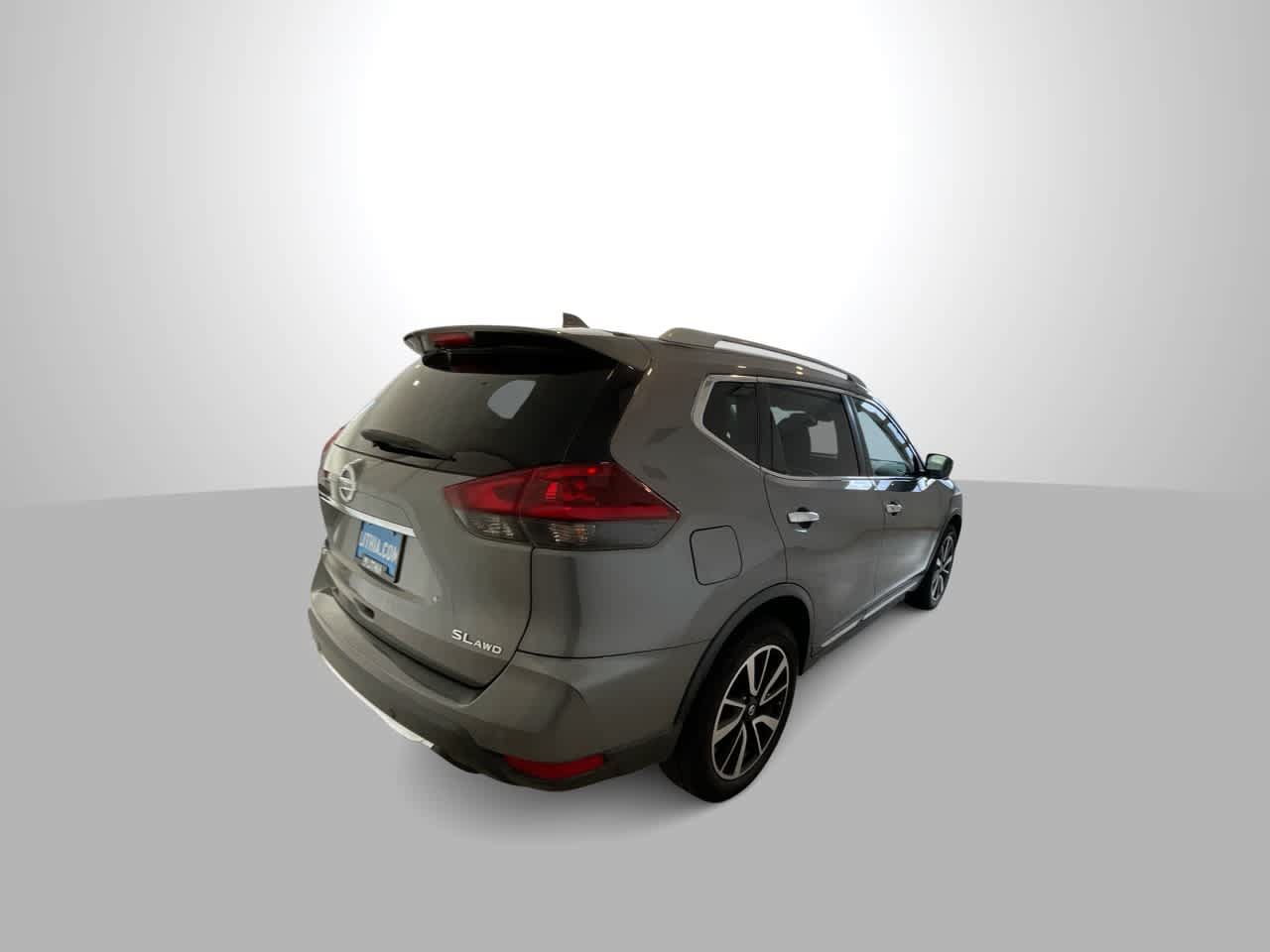 Used 2019 Nissan Rogue SL AWD/4WD image 8