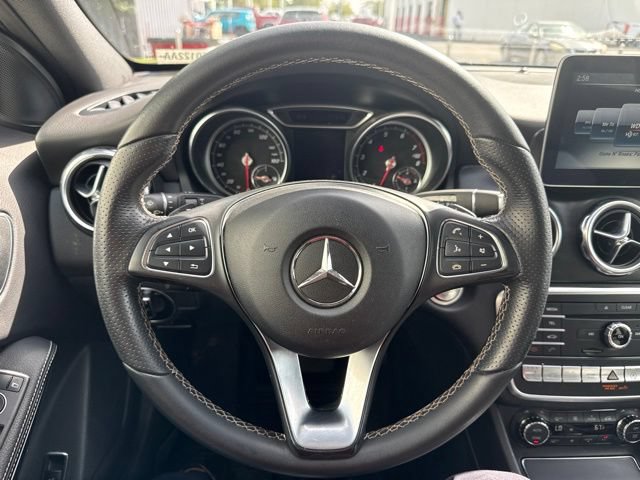 Used 2018 Mercedes-Benz GLA 250 4MATIC image 19