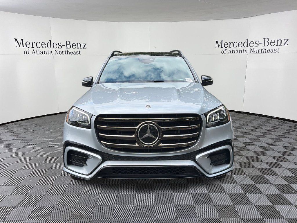 Used 2026 Mercedes-Benz GLS 450 4MATIC image 2