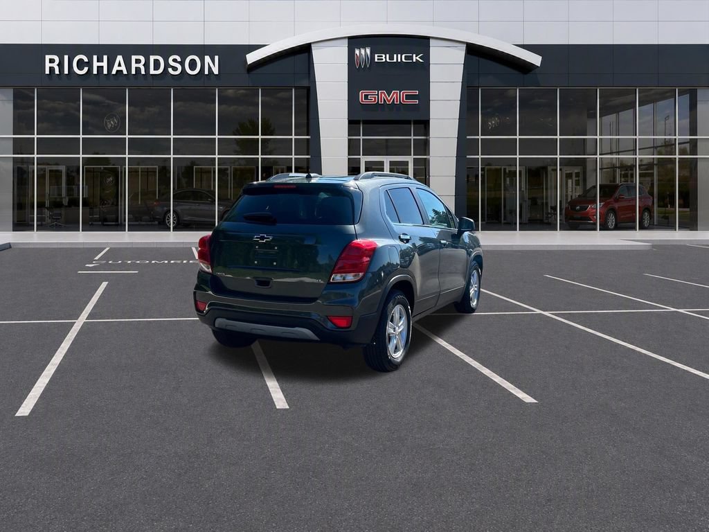 Used 2019 Chevrolet Trax LT w/ LT Convenience Package FWD image 5