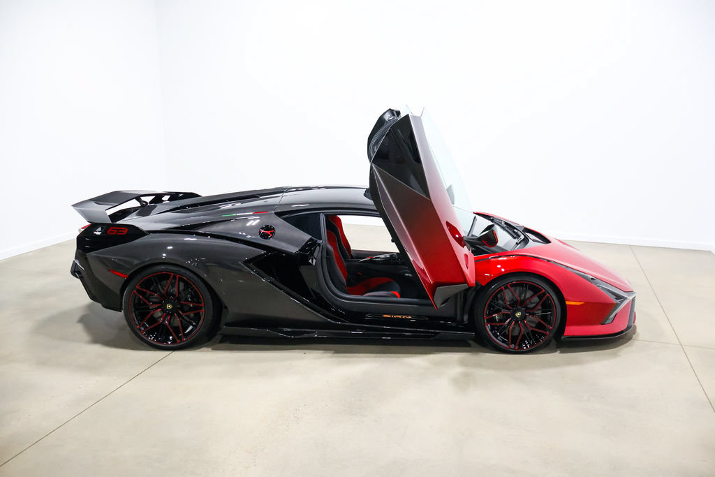 Used 2021 Lamborghini Sian Coupe AWD/4WD image 63