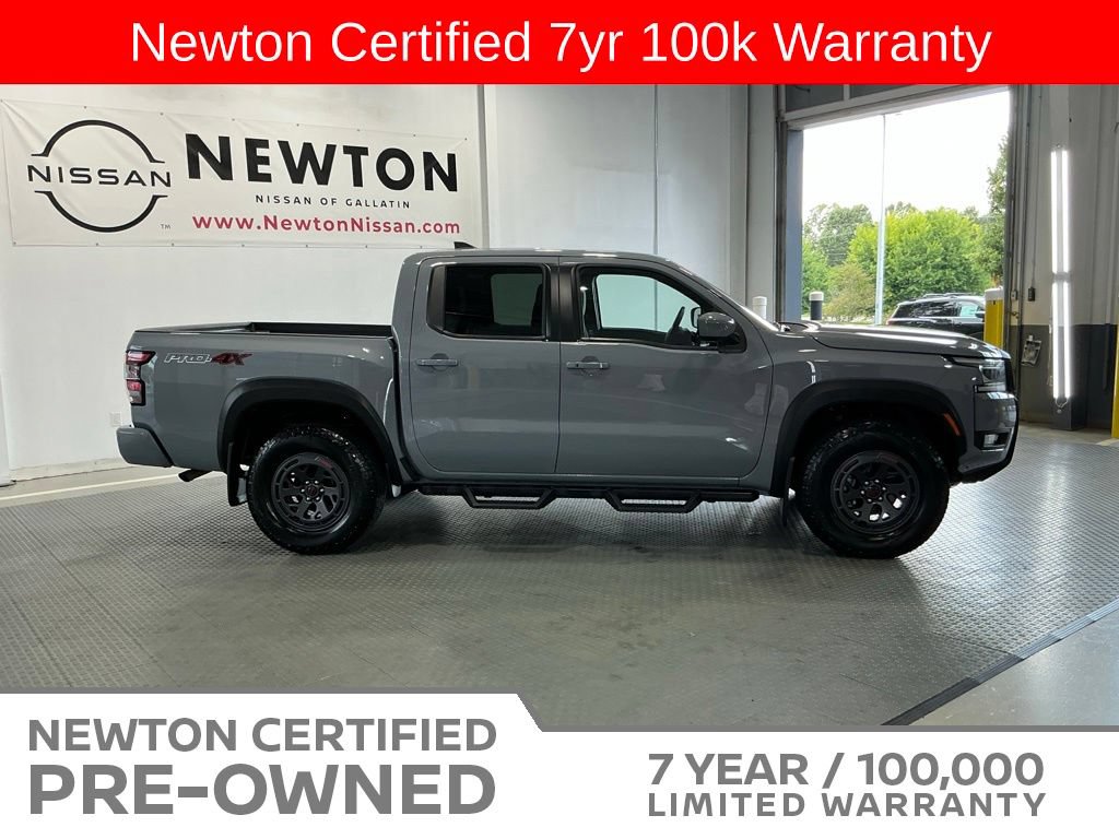 Used 2025 Nissan Frontier PRO-4X AWD/4WD image 4