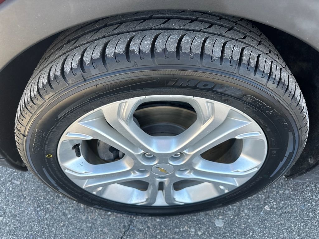 Used 2019 Chevrolet Bolt LT image 15