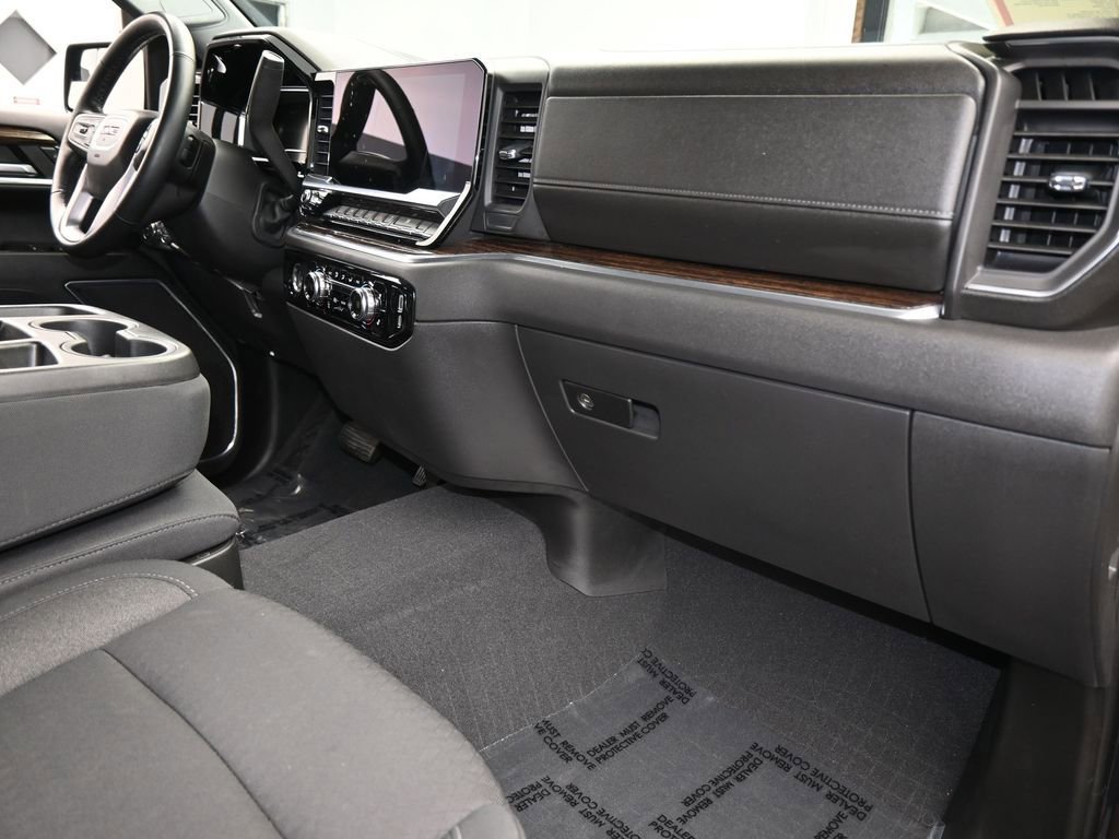 Used 2023 GMC Sierra 1500 Elevation w/ LPO, Elevation Black Package image 46