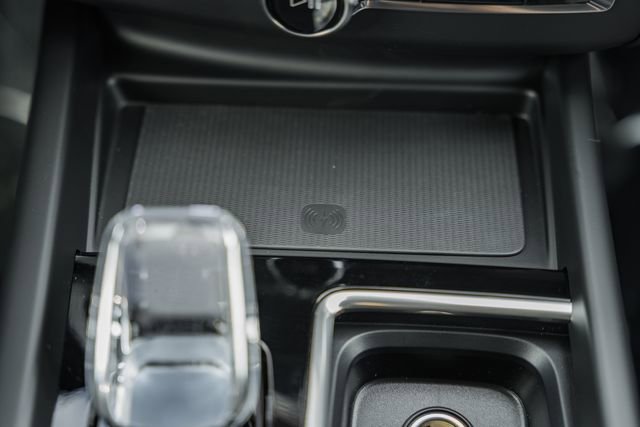 New 2026 Volvo XC60 T8 Plus w/ Protection Package Premier image 24