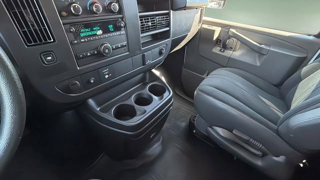 Used 2024 GMC Savana 2500 w/ Driver Convenience Package RWD image 15