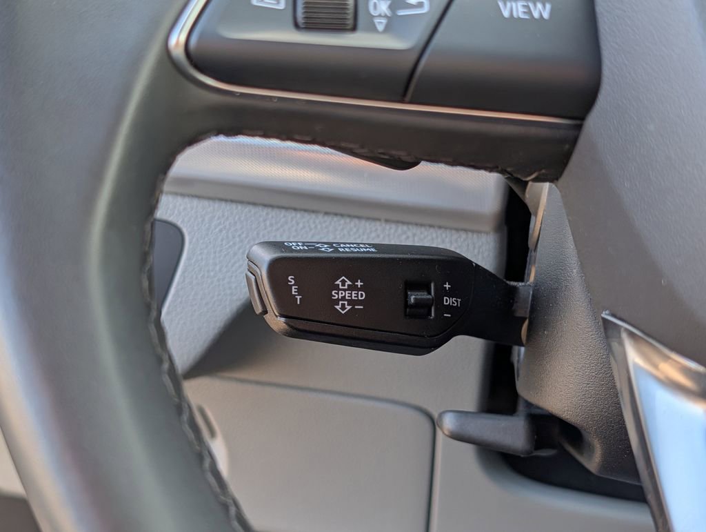 Used 2025 Audi Q5 2.0T Premium image 38