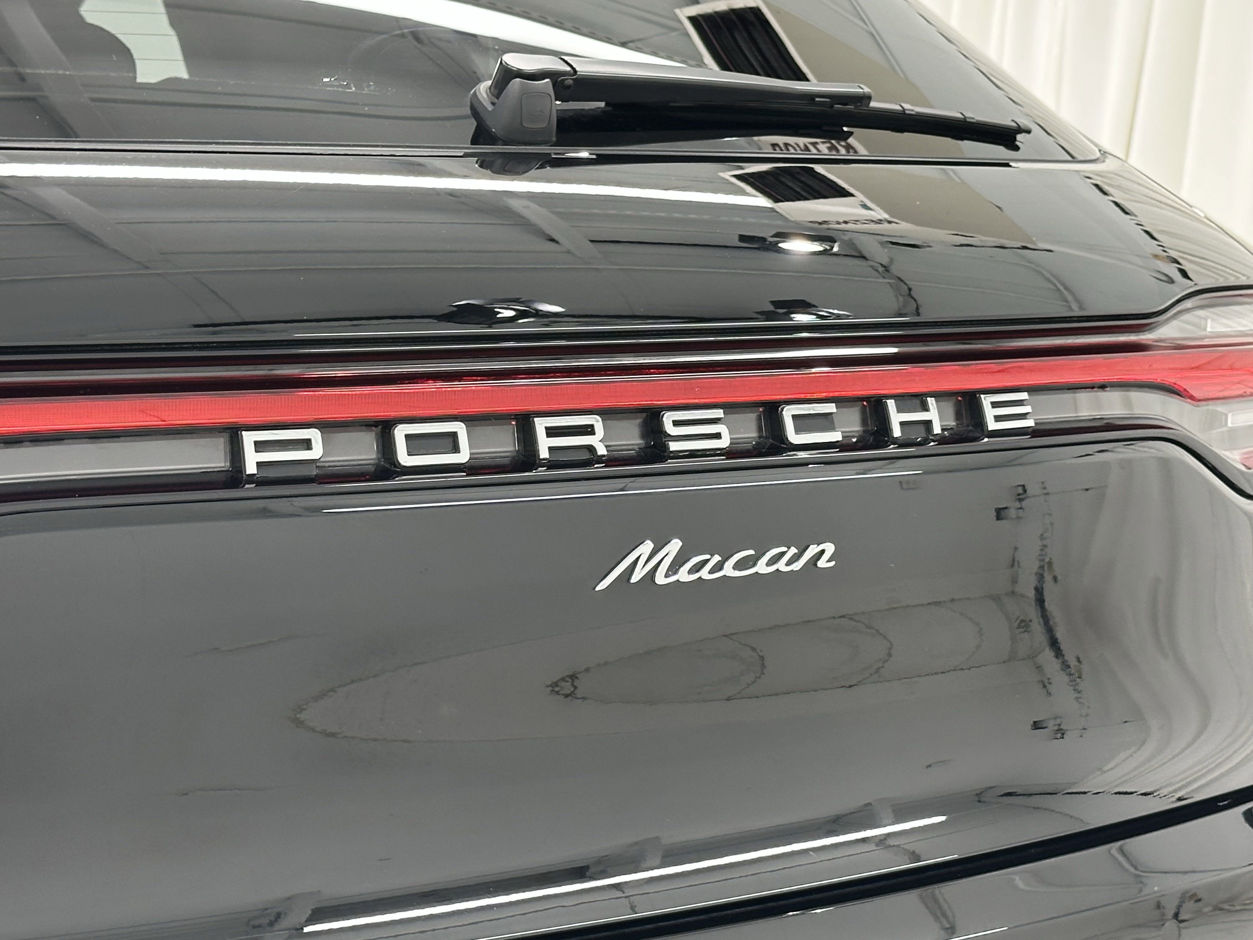 Certified 2024 Porsche Macan image 60