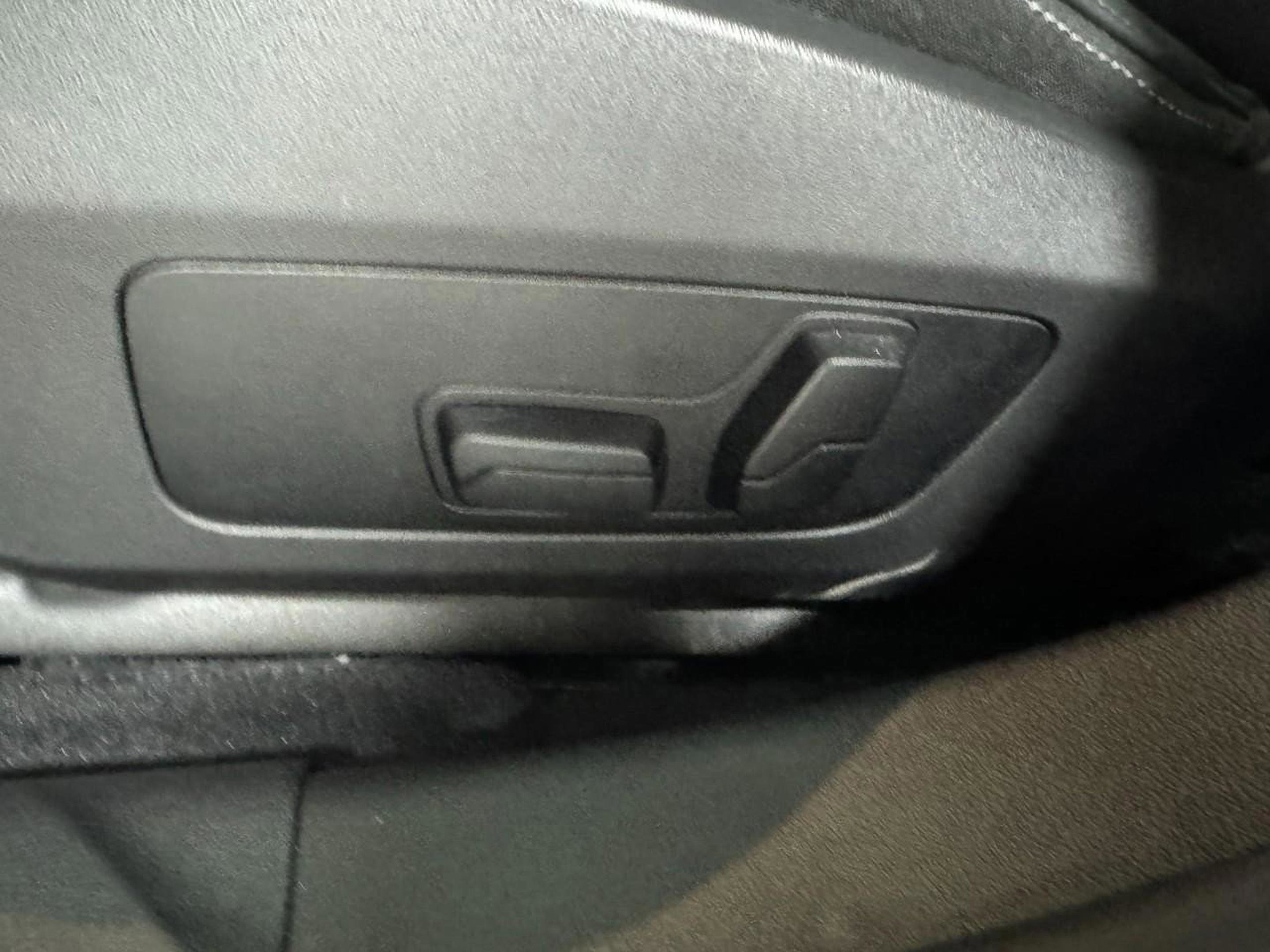 Used 2025 BMW 228i xDrive image 26