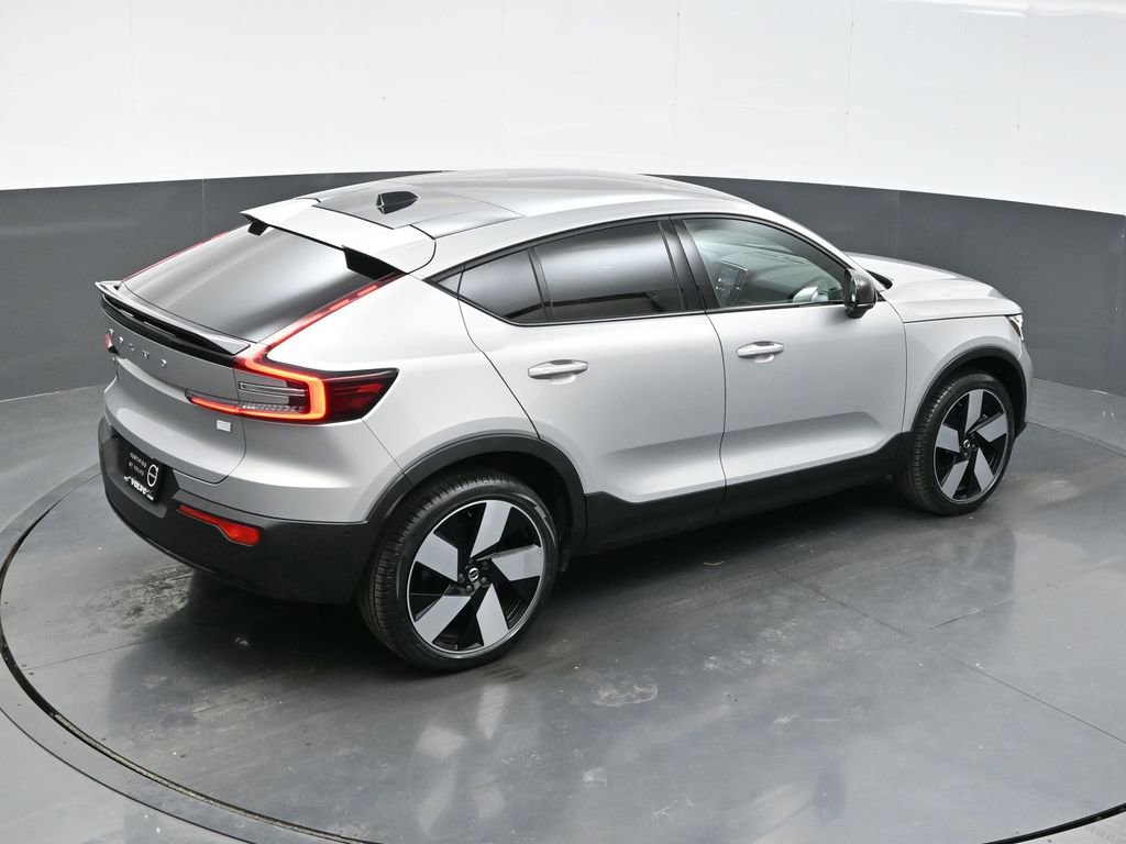 Used 2023 Volvo C40 P8 Recharge Ultimate image 31