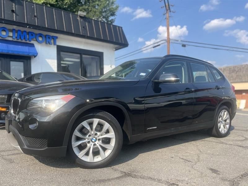 Used 2013 BMW X1 xDrive28i image 2