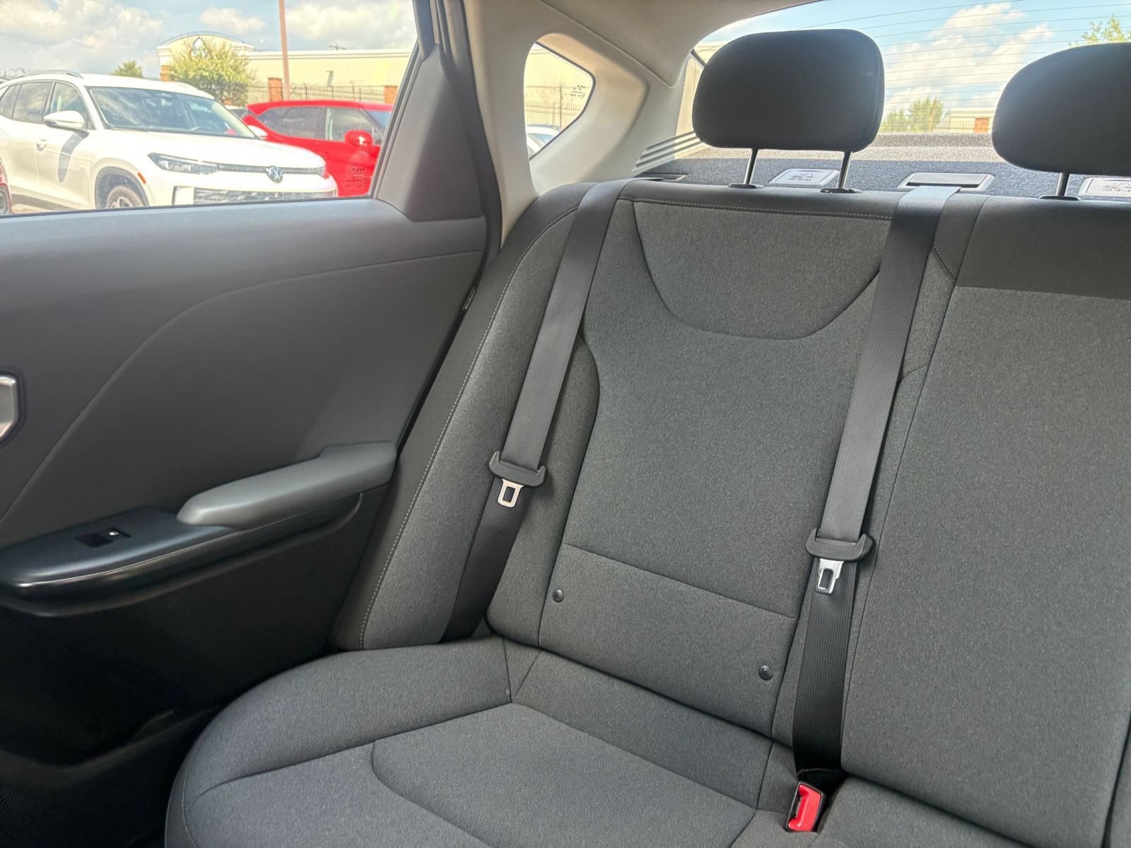 Used 2025 Kia K4 FWD image 33
