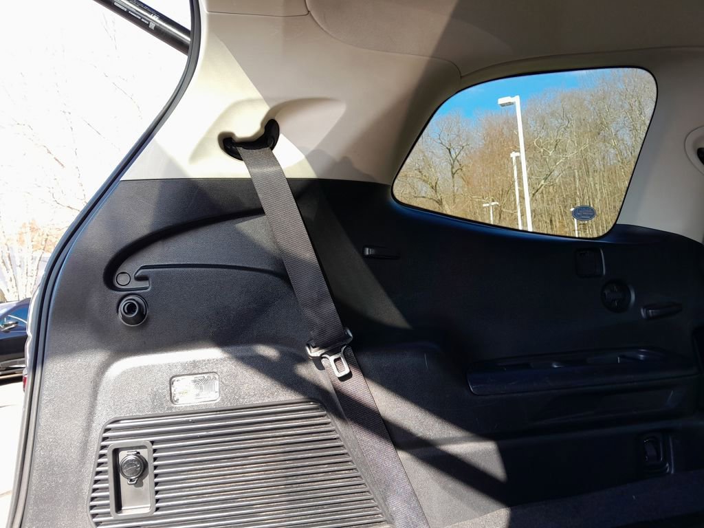 Used 2022 Subaru Ascent Limited image 38