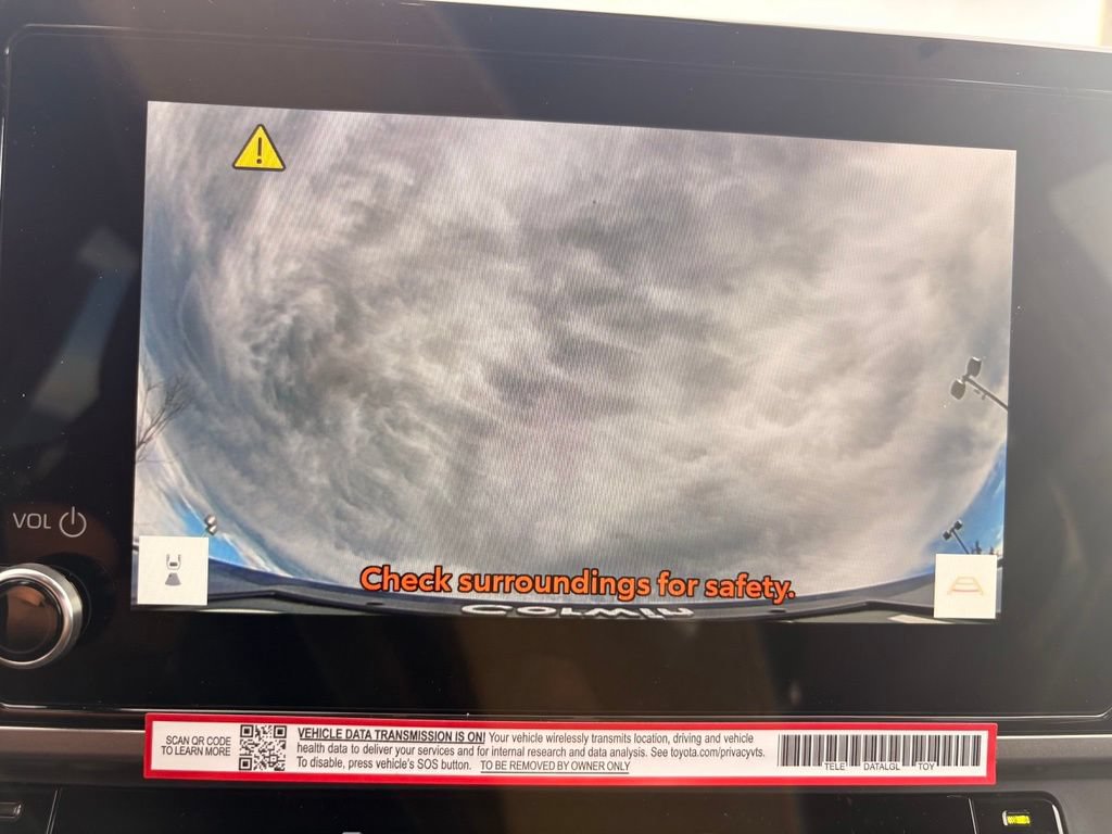 Used 2026 Toyota Camry SE FWD image 16