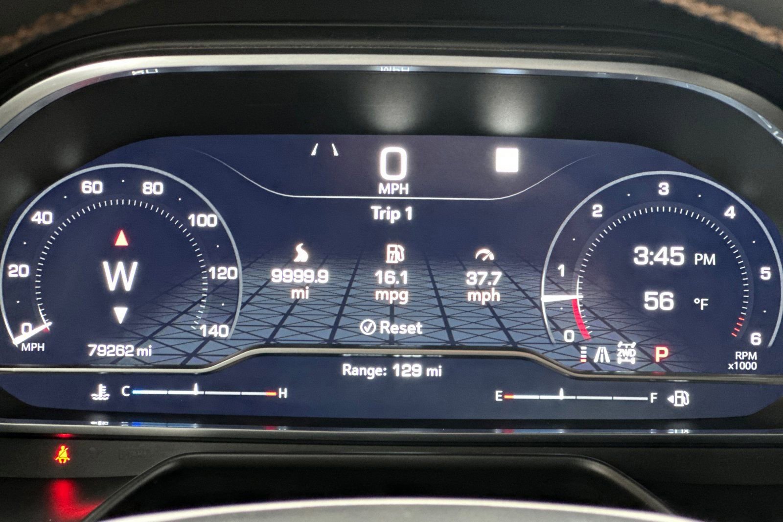 Used 2023 GMC Yukon AT4 image 26