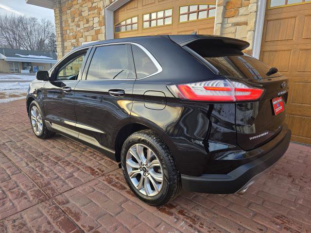 Used 2024 Ford Edge Titanium image 5