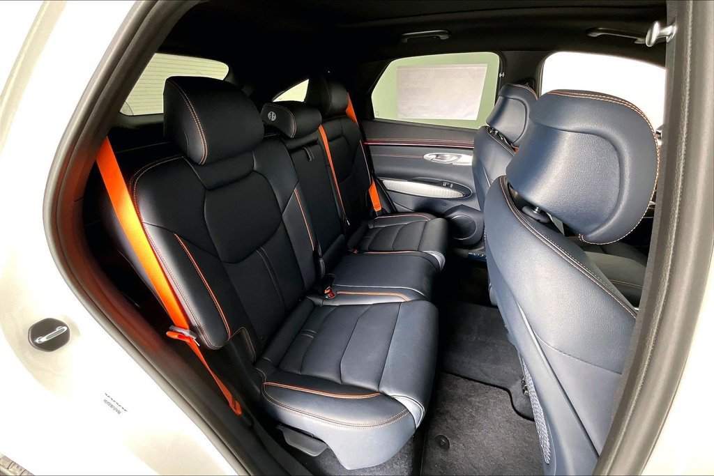 New 2026 Genesis GV70 2.5T Sport Prestige AWD/4WD image 9