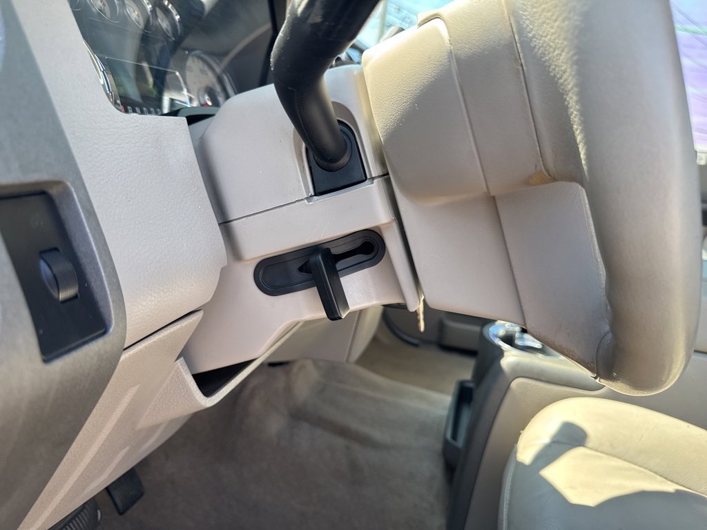 Used 2008 Ford F250 Lariat image 46