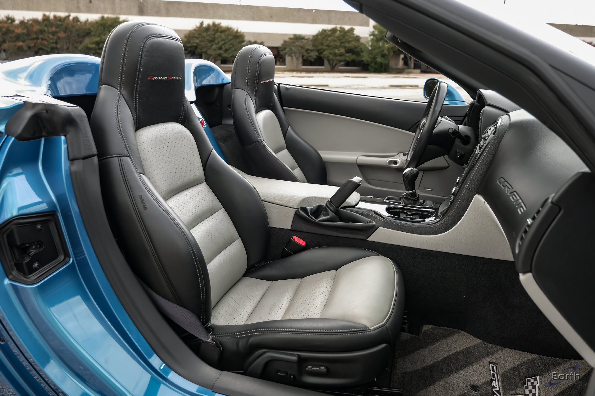 Used 2011 Chevrolet Corvette Grand Sport w/ Preferred Equipment Group RWD image 57