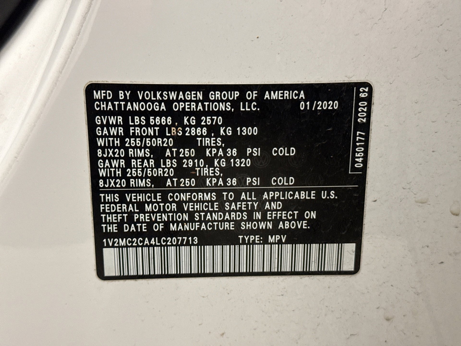 Used 2020 Volkswagen Atlas Cross Sport SEL image 11