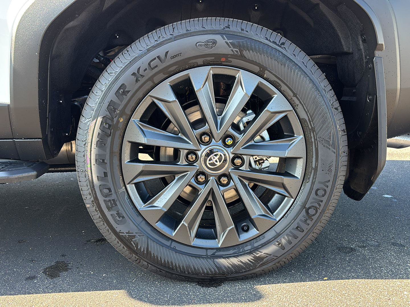 New 2027 Toyota Land Cruiser AWD/4WD image 5