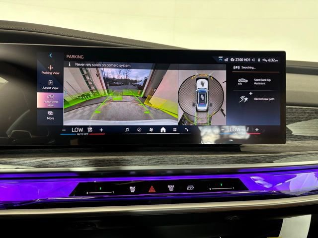 Used 2026 BMW 740i xDrive w/ Premium Package image 17