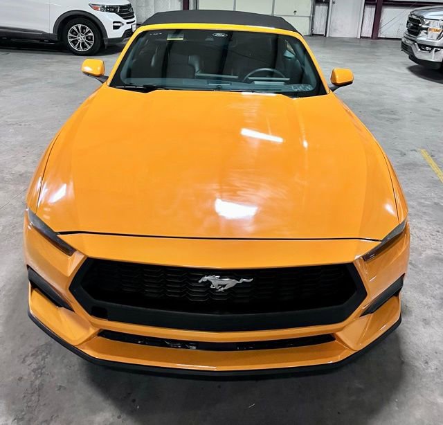 Used 2026 Ford Mustang Premium RWD image 8