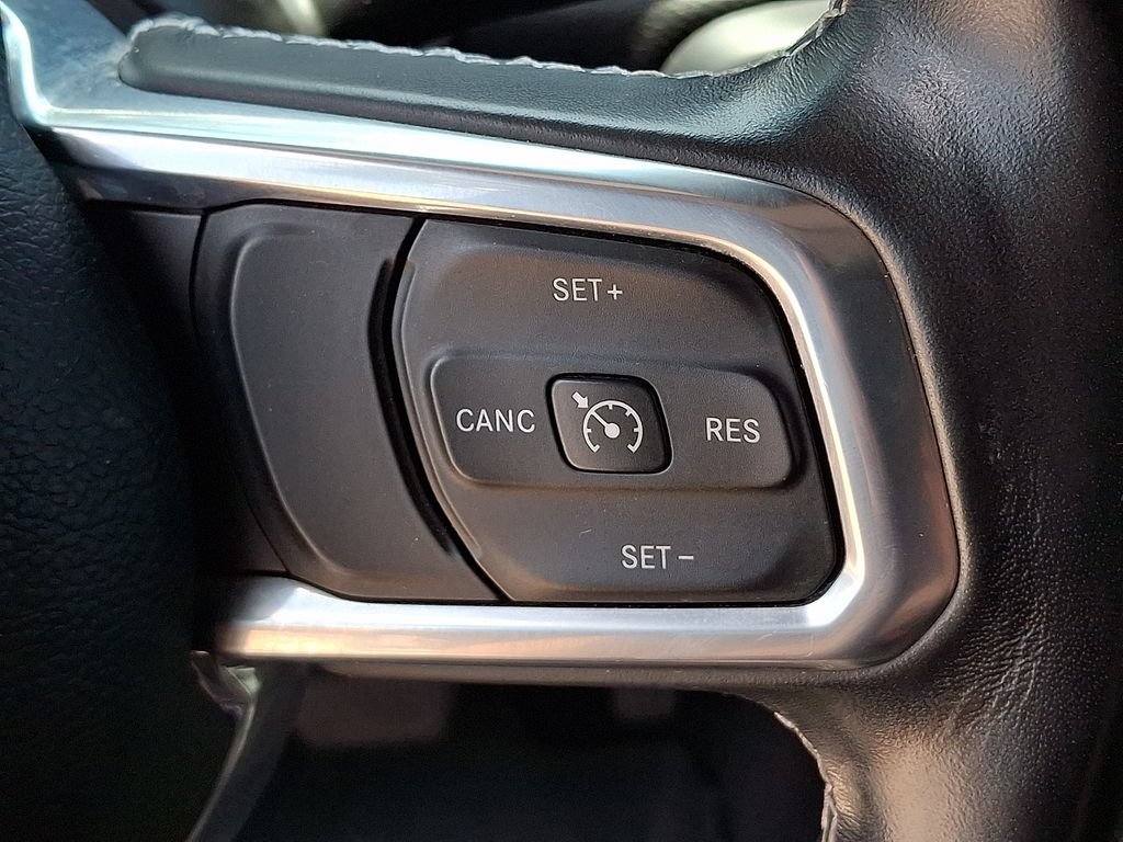 Used 2021 Jeep Wrangler Unlimited Sahara w/ Cold Weather Group AWD/4WD image 22
