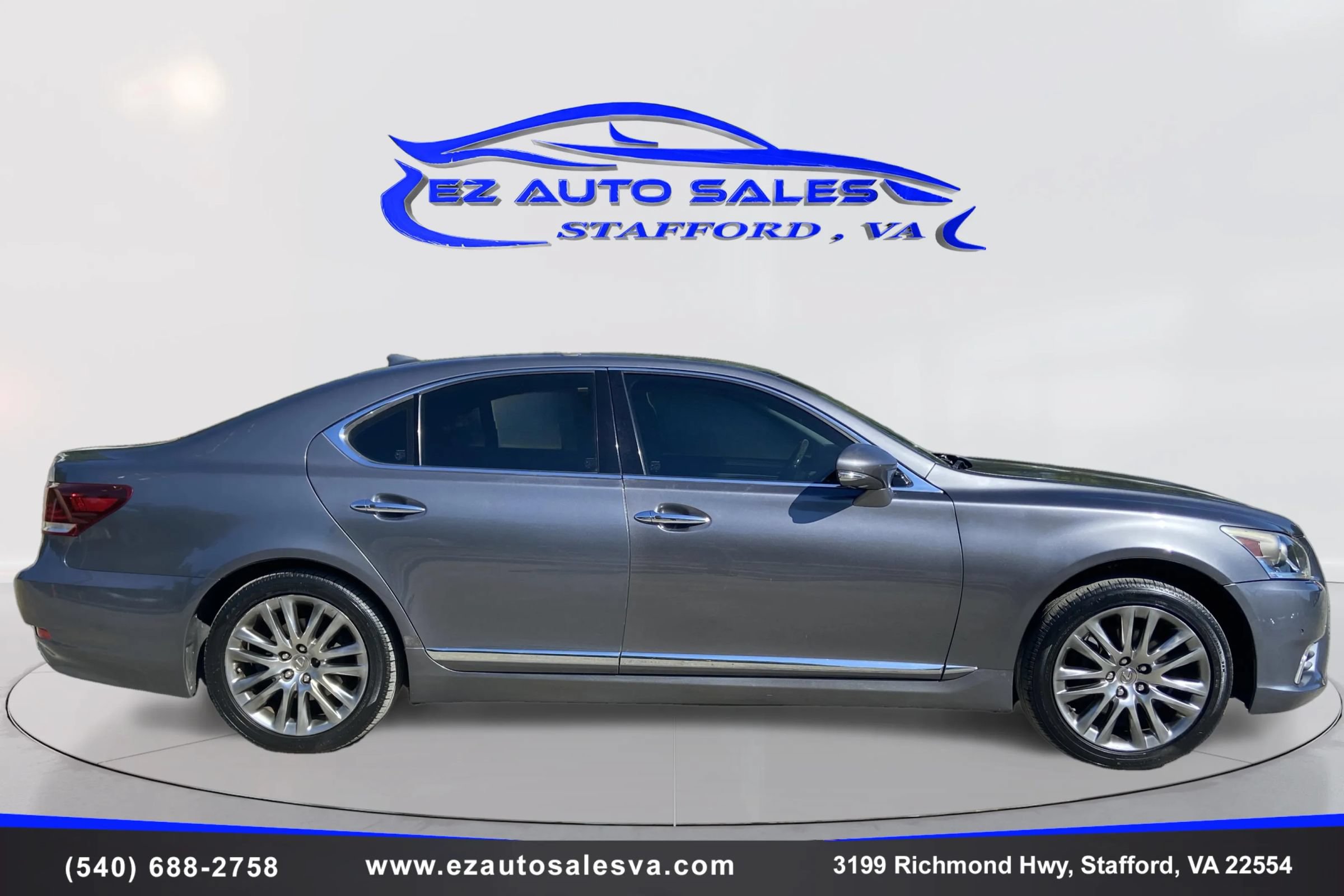 Used 2015 Lexus LS 460 w/ Comfort Package RWD image 4