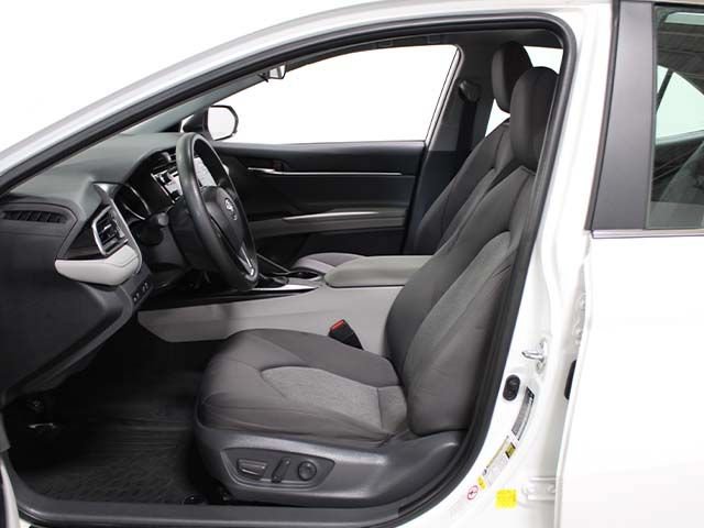 Certified 2019 Toyota Camry LE FWD image 10