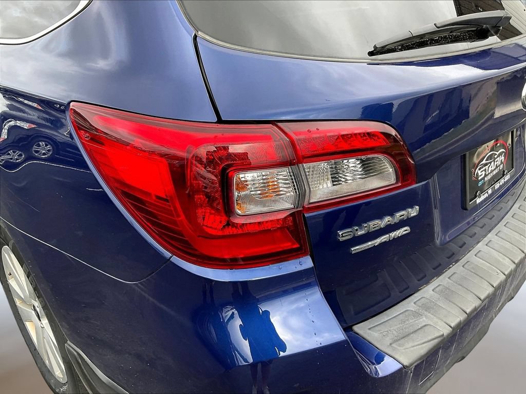 Used 2017 Subaru Outback 2.5i Premium AWD/4WD image 23