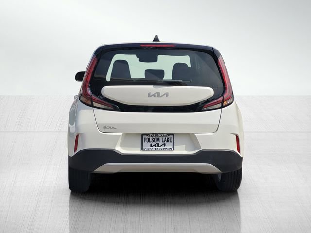 Used 2025 Kia Soul LX w/ LX Technology Package image 5