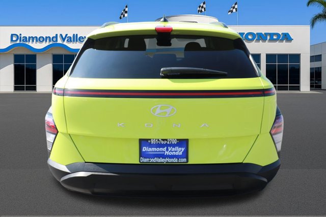 Used 2025 Hyundai Kona SEL image 5