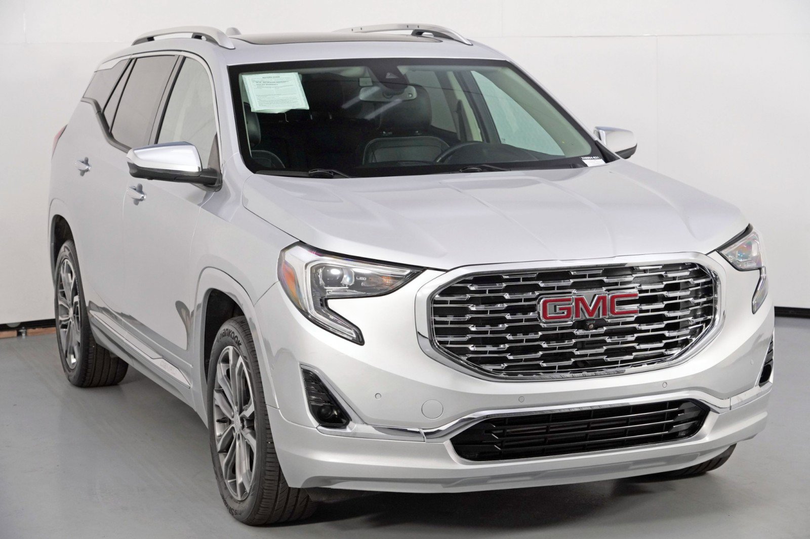 Used 2020 GMC Terrain Denali w/ GMC Pro Grade Package image 54