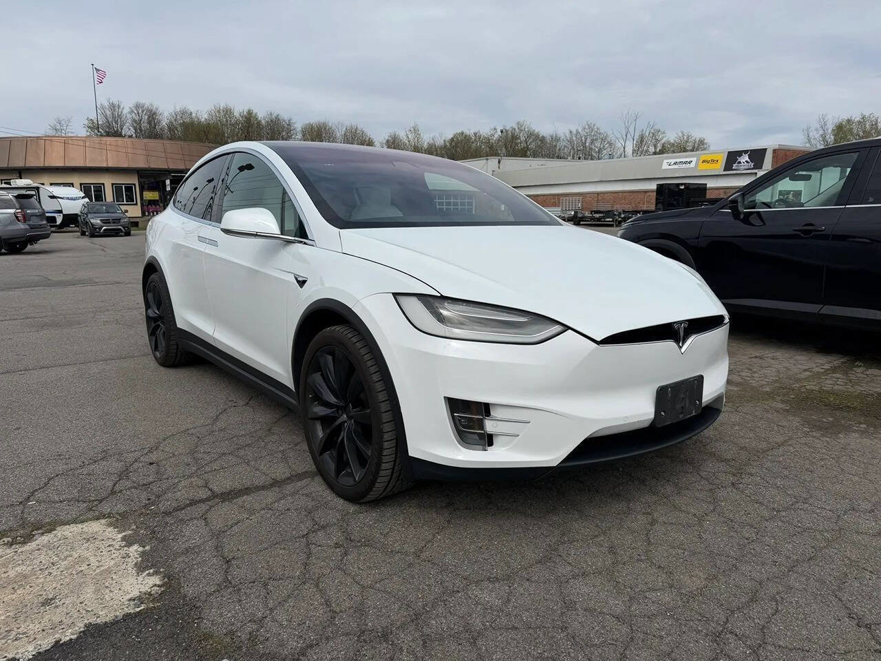 Used 2020 Tesla Model X Long Range image 6