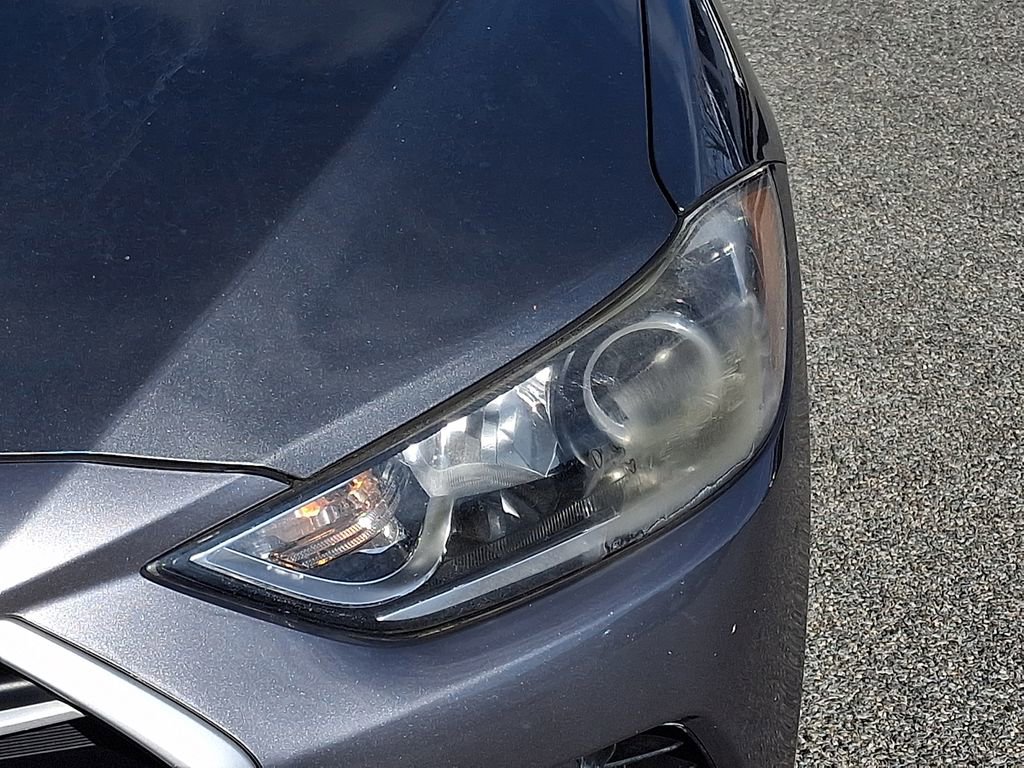 Used 2018 Hyundai Elantra SEL image 9